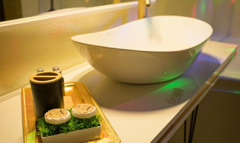 Relax room TURQUOISE 2